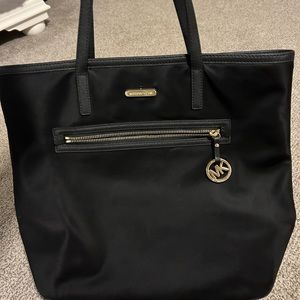 Tote bag in great condition